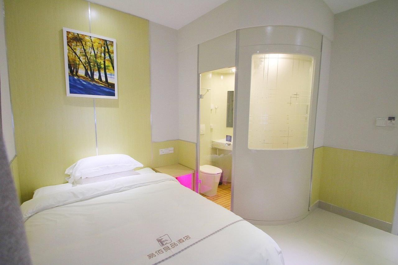 100 Inn Plus Pudong Airport Hotel Shanghai Exterior foto